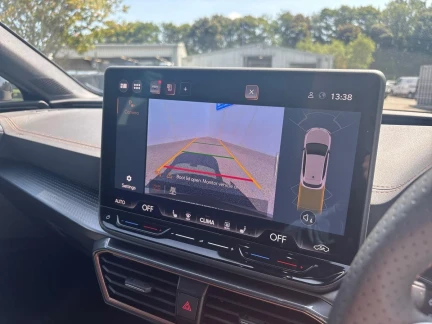 Vehicle Thumbnail 16