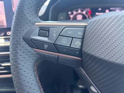Vehicle Thumbnail 18