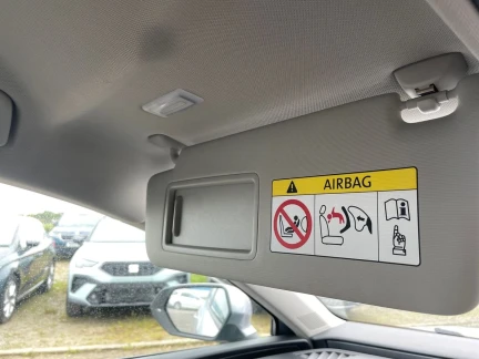 Vehicle Thumbnail 22