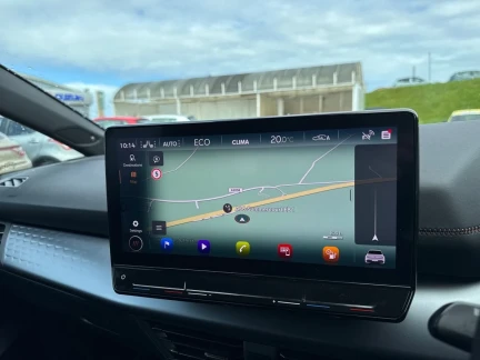 Vehicle Thumbnail 16