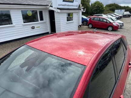 Vehicle Thumbnail 30