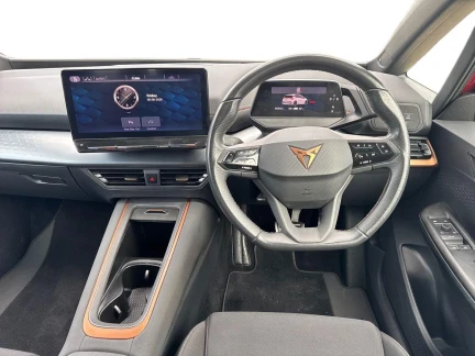 Vehicle Thumbnail 9