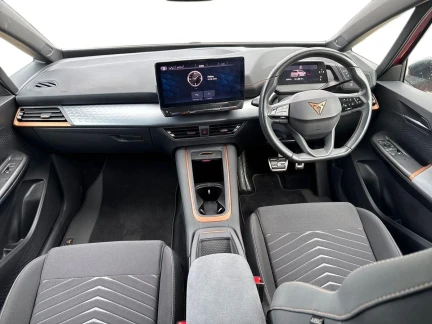 Vehicle Thumbnail 10