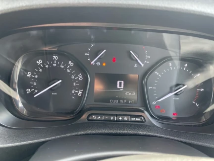 Vehicle Thumbnail 18