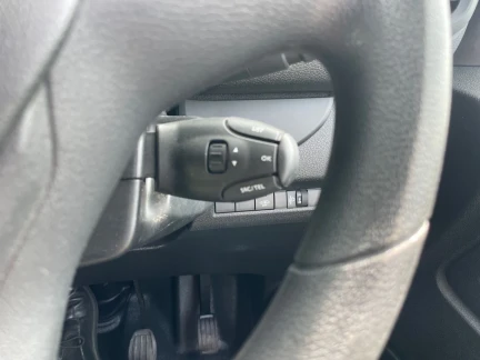 Vehicle Thumbnail 19
