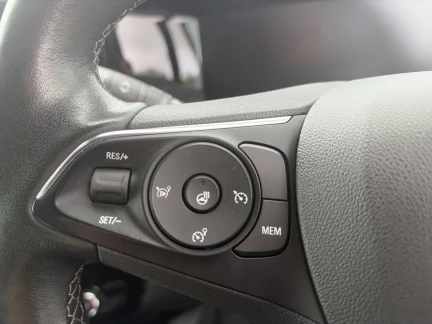 Vehicle Thumbnail 19