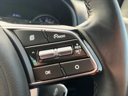 Vehicle Thumbnail 22