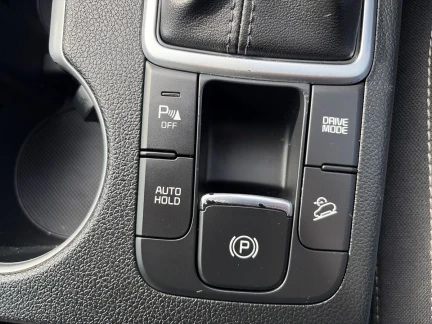 Vehicle Thumbnail 28