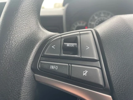 Vehicle Thumbnail 19
