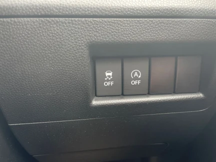 Vehicle Thumbnail 23