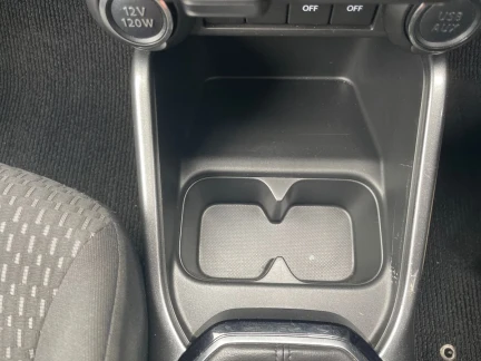 Vehicle Thumbnail 26