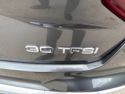 Vehicle Thumbnail 26