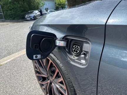 Vehicle Thumbnail 26