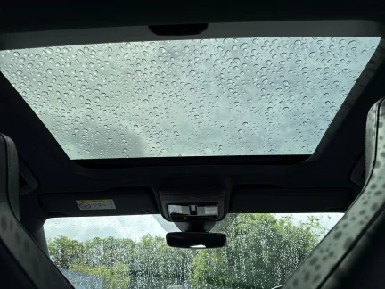 Vehicle Thumbnail 34