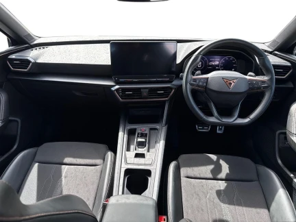Vehicle Thumbnail 10