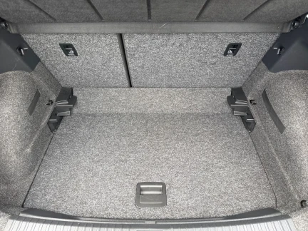 Vehicle Thumbnail 21