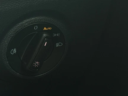 Vehicle Thumbnail 24