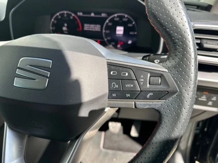 Vehicle Thumbnail 22