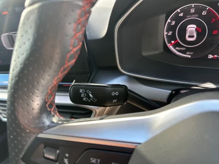 Vehicle Thumbnail 25