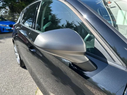 Vehicle Thumbnail 28