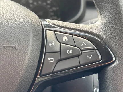 Vehicle Thumbnail 19