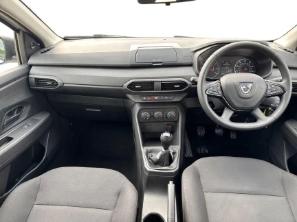 Vehicle Thumbnail 10