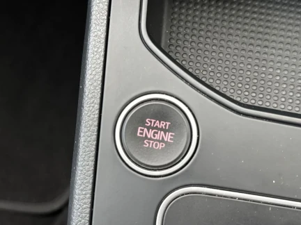 Vehicle Thumbnail 37
