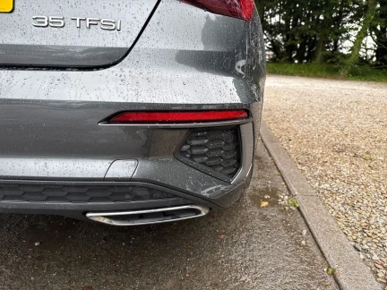 Vehicle Thumbnail 31