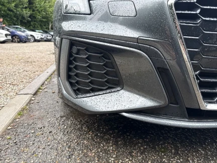 Vehicle Thumbnail 40