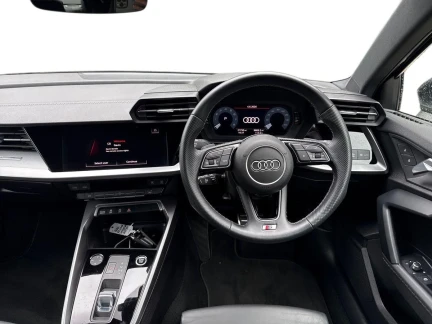 Vehicle Thumbnail 9