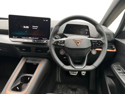 Vehicle Thumbnail 7
