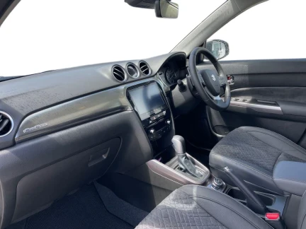 Vehicle Thumbnail 10