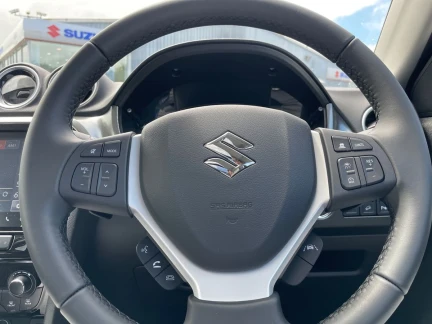 Vehicle Thumbnail 18