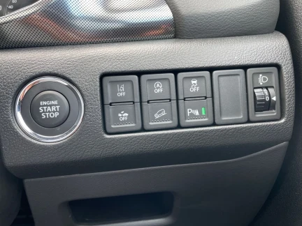 Vehicle Thumbnail 36