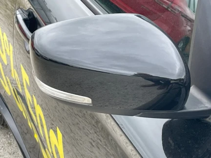 Vehicle Thumbnail 24