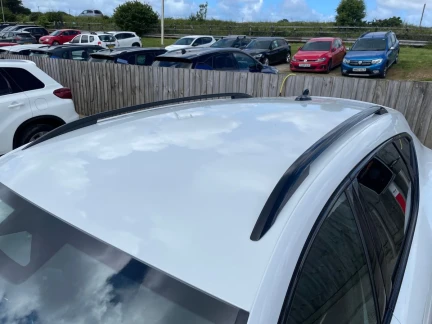 Vehicle Thumbnail 28