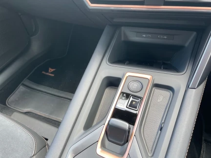 Vehicle Thumbnail 38