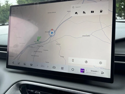 Vehicle Thumbnail 16
