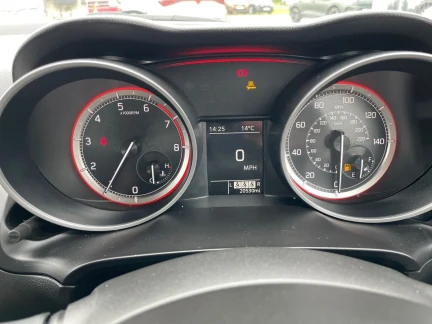 Vehicle Thumbnail 18