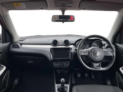Vehicle Thumbnail 10
