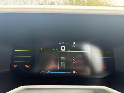 Vehicle Thumbnail 17