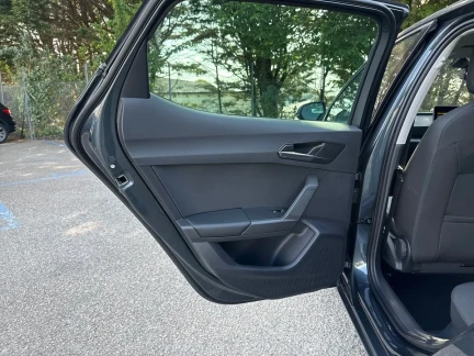 Vehicle Thumbnail 22