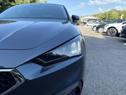 Vehicle Thumbnail 33