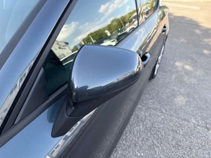 Vehicle Thumbnail 37