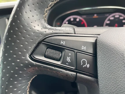 Vehicle Thumbnail 19