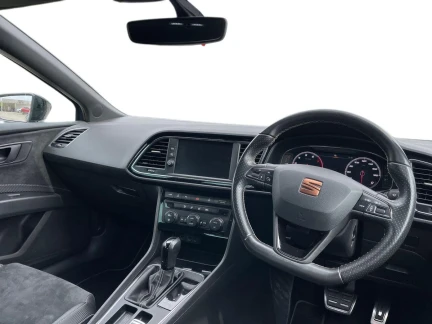 Vehicle Thumbnail 8