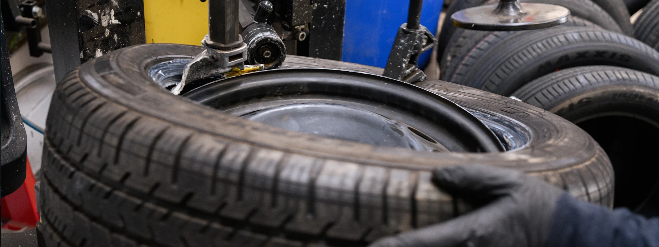 Dales Tyres
