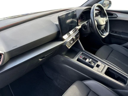 Vehicle Thumbnail 11