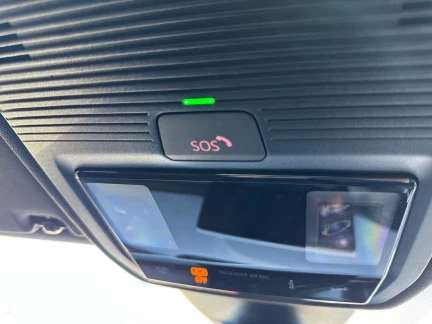 Vehicle Thumbnail 40