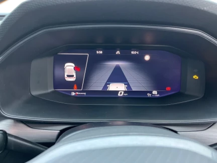 Vehicle Thumbnail 18